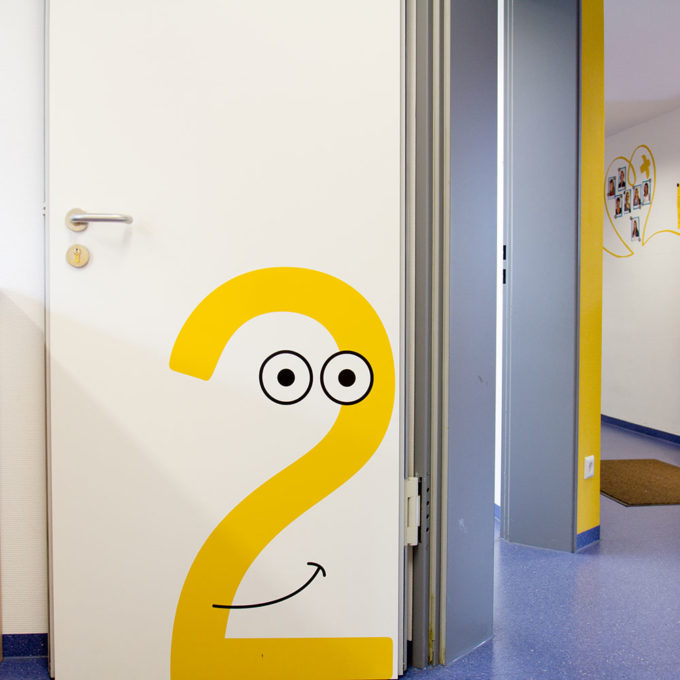 Kinderärztinnen Haus der Gesundheit — Fotografie, zoodesign